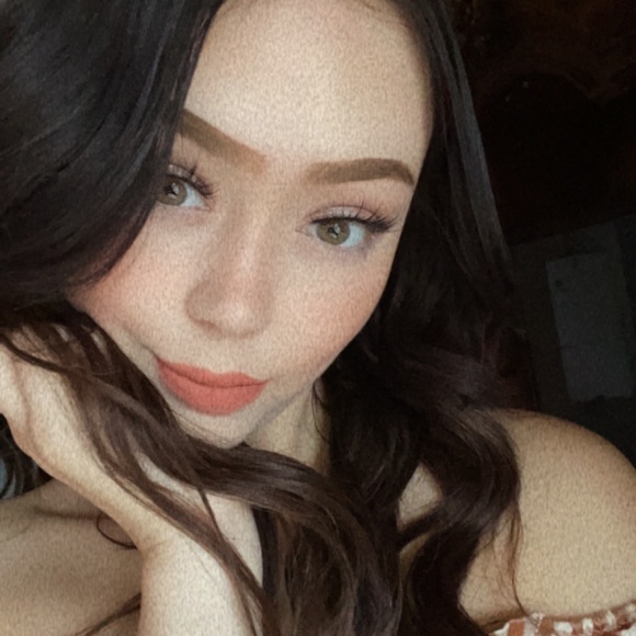 Meet the Posher Other - Meet your Posher, Vanessa